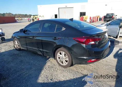 2019 Hyundai Elantra Value Edition z USA, uszkodzony, nr VIN 5NPD84LF5KH464795
